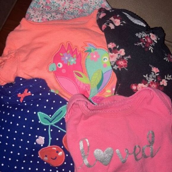 Baby Girl size 3m Onesies - Picture 1 of 6